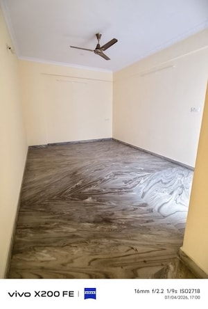 Room in 3 BHK Apartment at Sri Sri Pradhan, Kaggadasapura – for Rent