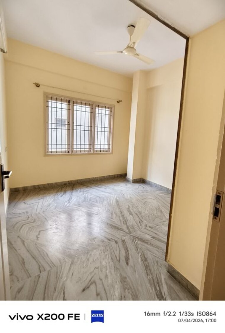 Room, sri-sri-pradhan 3 Bedroom 1400 Sq.Ft. Apartment In Kaggadasapura Bangalore 10500996