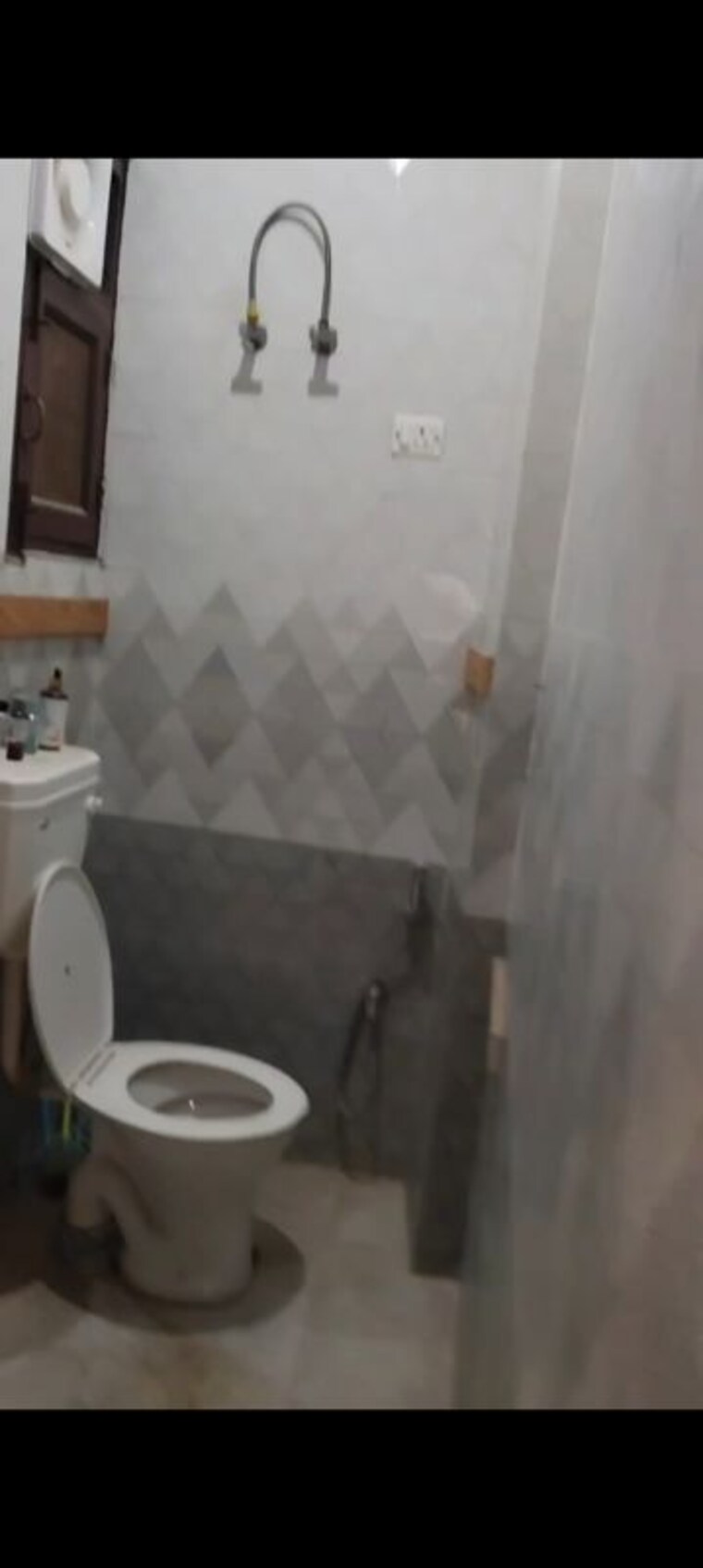 Bathroom, mehrauli 3 Bedroom 1000 Sq.Ft. Builder Floor In Mehrauli Delhi 10501010