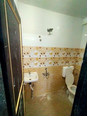 Bathroom in 2 BHK Apartment at Kundan Paradise, Aundh – for Rent