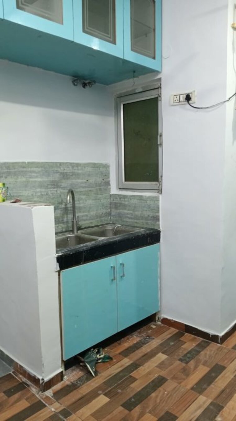Kitchen, nehru enclave 2 Bedroom 1450 Sq.Ft. Builder Floor In Nehru Enclave Delhi 10501023