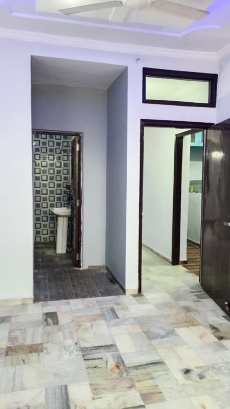 Room, nehru enclave 2 Bedroom 1450 Sq.Ft. Builder Floor In Nehru Enclave Delhi 10501023