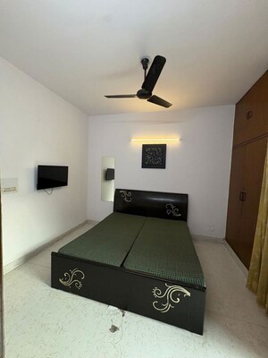 Bedroom in 1 BHK Builder Floor at Kalkaji – for Rent