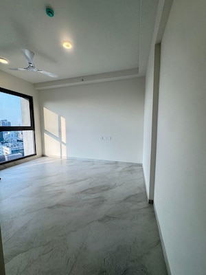 Room in 3 BHK Apartment at Nandan Acura, Balewadi – for Rent