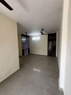 2 BHK Independent House For Rent in Kalkaji