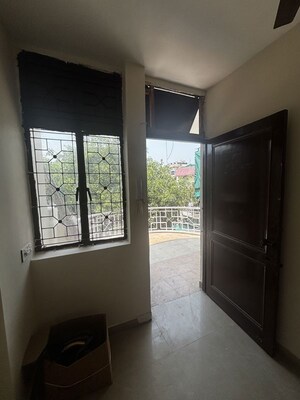 Room in 2 BHK Independent House at Kalkaji – for Rent