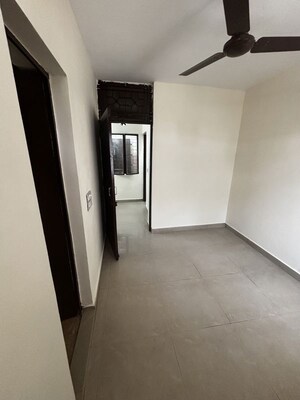 Room in 2 BHK Independent House at Kalkaji – for Rent