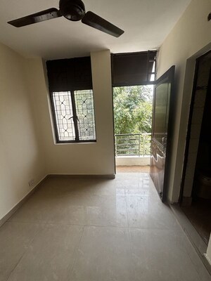 Room in 2 BHK Independent House at Kalkaji – for Rent