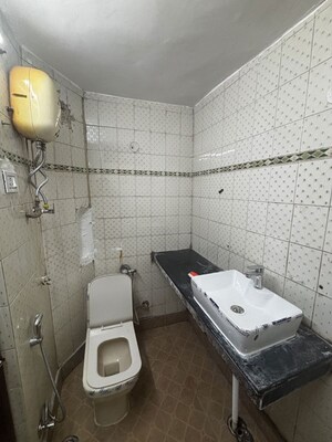Bathroom in 2 BHK Independent House at Kalkaji – for Rent