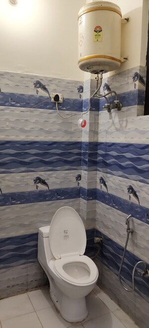 Bathroom in 1 BHK Independent House at RWA Apartments Sector 71, Sector 71 – for Rent