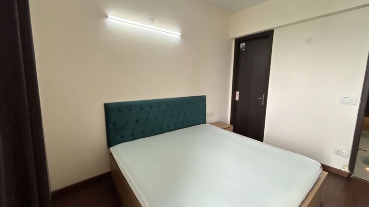 Room, sunworld-arista 1 Bedroom 685 Sq.Ft. Apartment In Sector 168 Noida 10501043