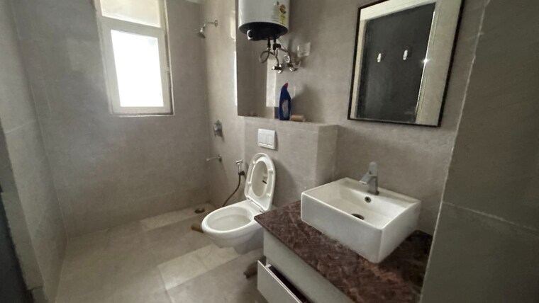 Bathroom, sunworld-arista 1 Bedroom 685 Sq.Ft. Apartment In Sector 168 Noida 10501043