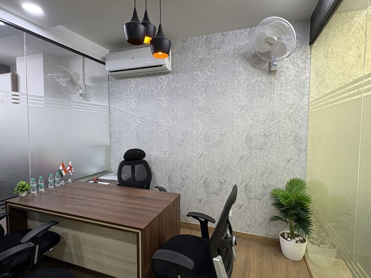 Team Area, netaji subhash place Commercial Office Space 769 Sq.Ft. In Netaji Subhash Place Delhi 10476384