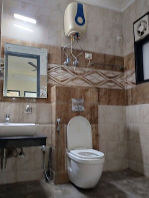Bathroom in 3 BHK Builder Floor at Sector 31 – for Rent