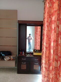 3 BHK + Pooja Room Builder Floor For Rent in Sector 18