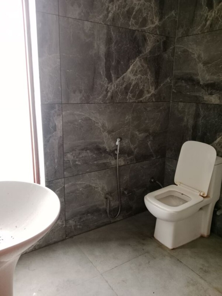 Bathroom, sector 18 3 Bedroom 1795 Sq.Ft. Builder Floor In Sector 18 Panipat 10501076