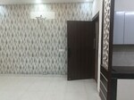 3 BHK + Pooja Room,Store Room 122 Sq.Yd. Builder Floor in Guru Nanak Enclave