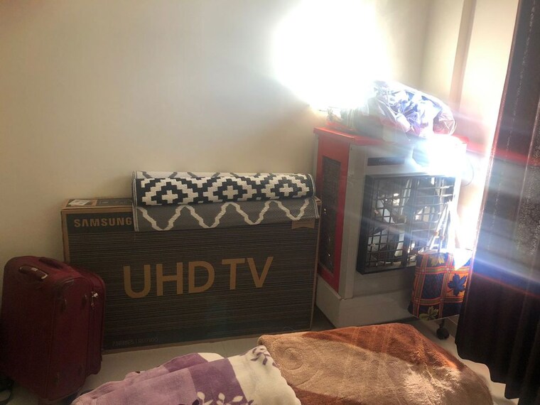 Living Room, darode-q-homes 2 Bedroom 950 Sq.Ft. Apartment In Kharadi Pune 10501107