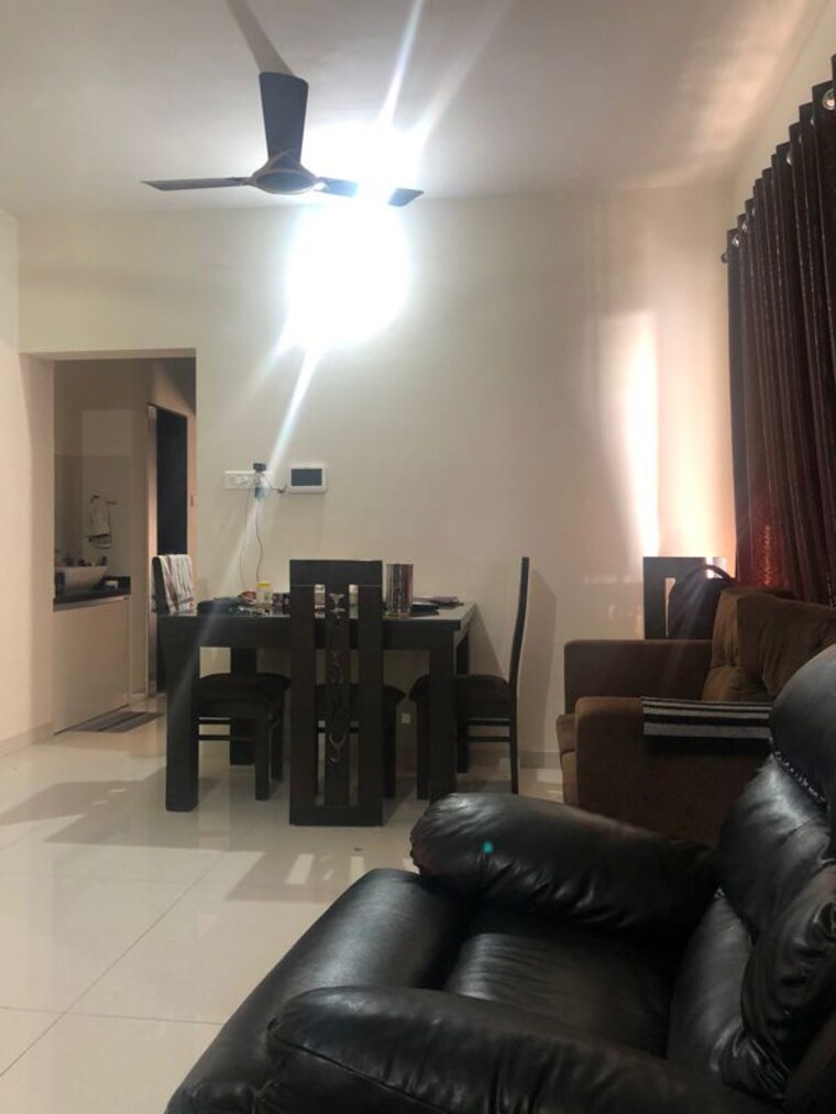 Living Room, darode-q-homes 2 Bedroom 950 Sq.Ft. Apartment In Kharadi Pune 10501107