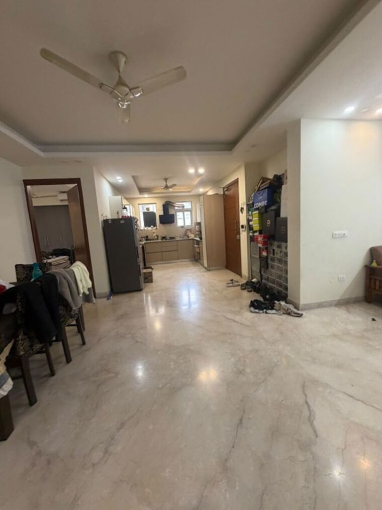  Parking, sector 15 3 Bedroom 2000 Sq.Ft. Builder Floor In Sector 15 Gurgaon 10501113
