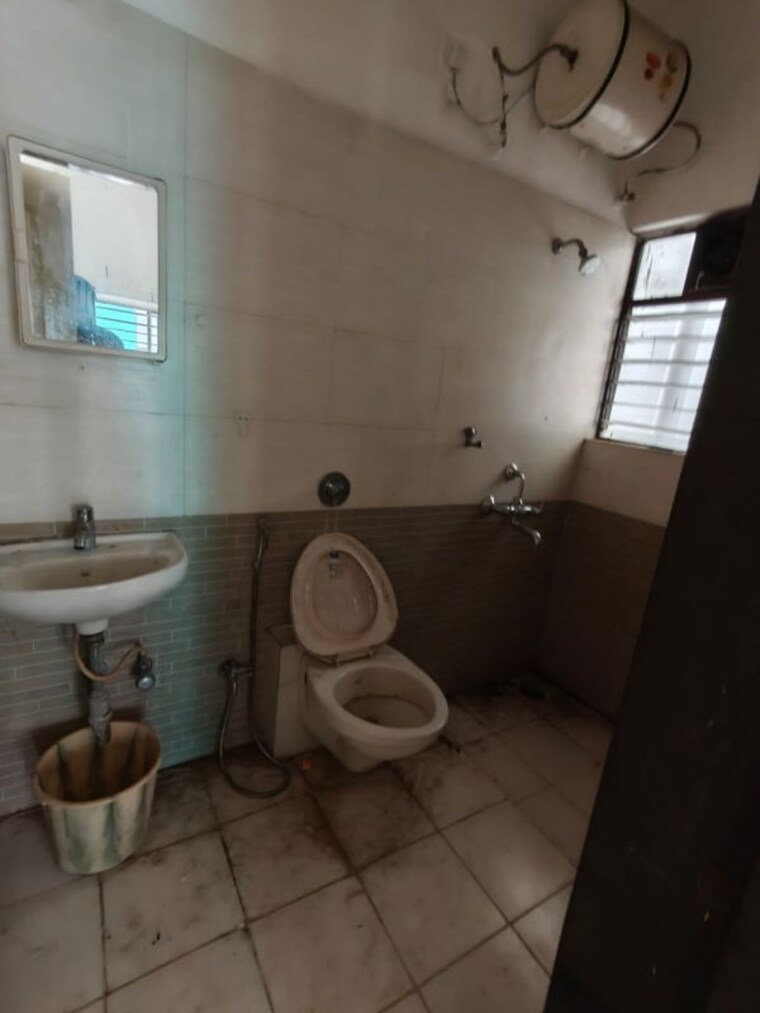 Bathroom, dreams-rhythm-row-house 3 Bedroom 1500 Sq.Ft. Apartment In Bavdhan Pune 10501114