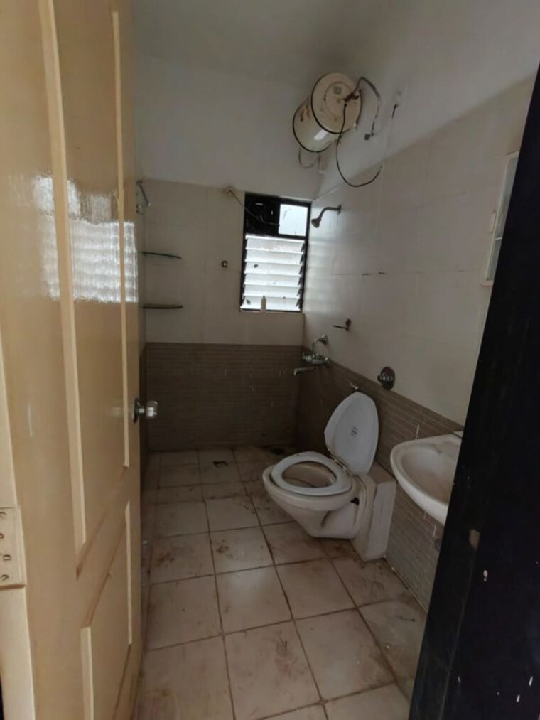 Bathroom, dreams-rhythm-row-house 3 Bedroom 1500 Sq.Ft. Apartment In Bavdhan Pune 10501114
