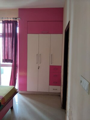 Furnished Amenities in 3.5 BHK Apartment at Ansal Celebrity Meadows, Sushant Golf City – for Rent