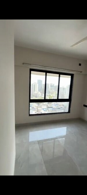 2 BHK Apartment For Rent in Adarsh CHS Oshiwara, Oshiwara