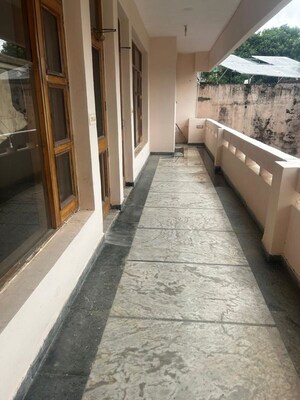 Balcony in 3 BHK Builder Floor at Sector 10 – for Rent