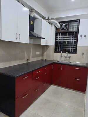 Kitchen in 2 BHK Independent House at Sector 38 – for Rent