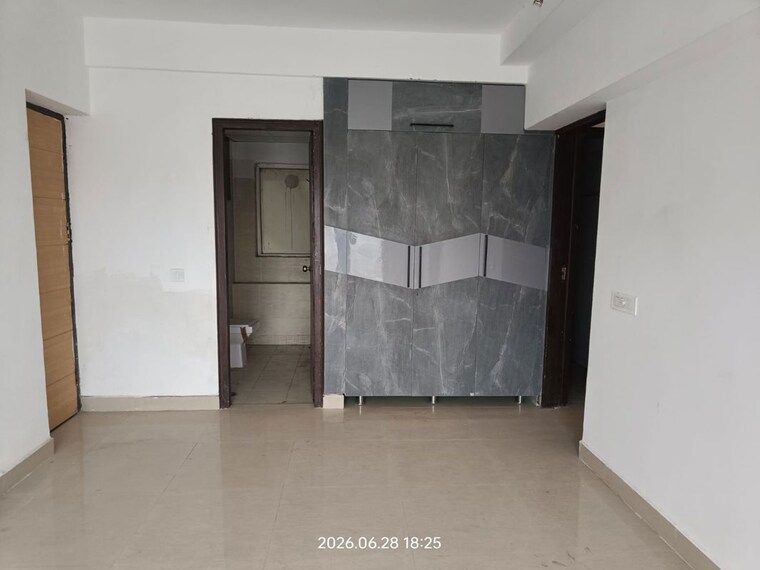 Room, ild-greens 3 Bedroom 1974 Sq.Ft. Apartment In Sector 37c Gurgaon 10501141