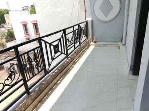 1 BHK Builder Floor For Rent in Saket