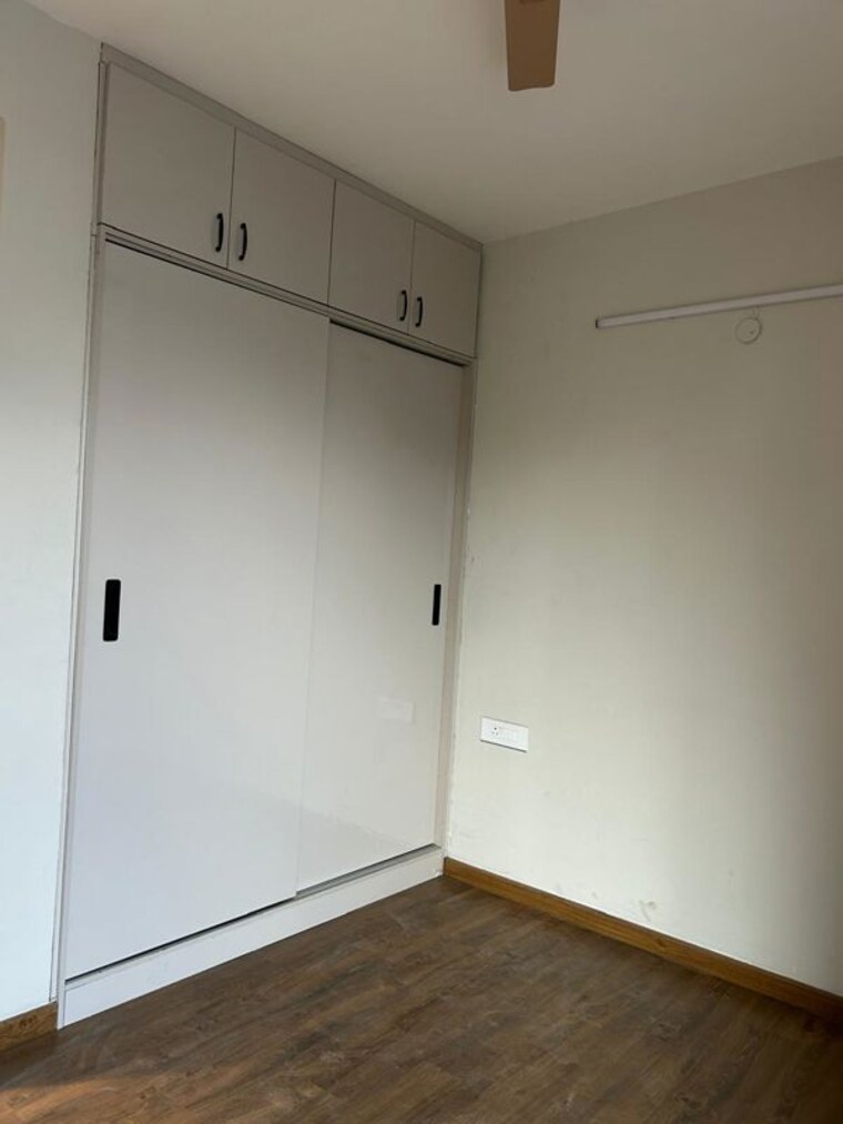 Room, smart-world-orchard 3 Bedroom 1590 Sq.Ft. Apartment In Sector 61 Gurgaon 10501201