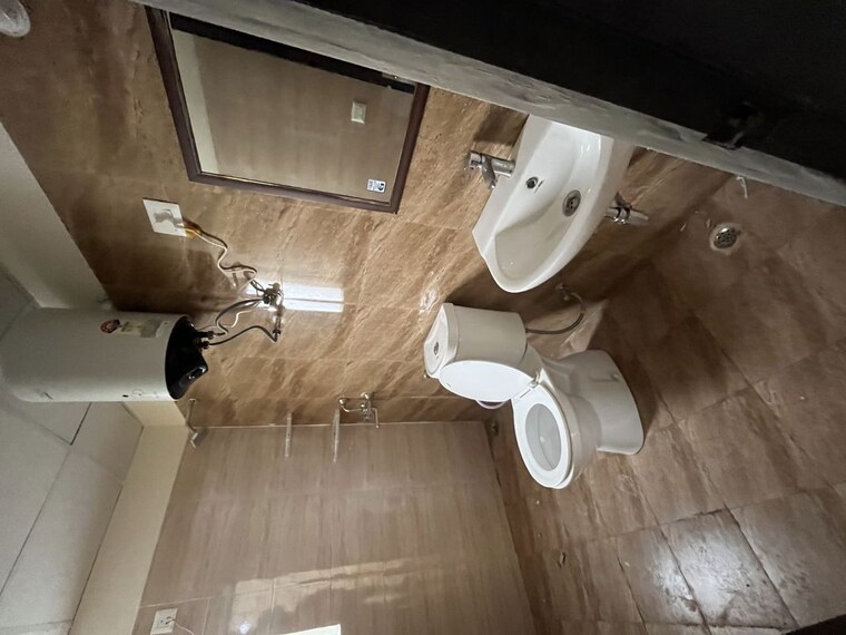 Bathroom, prateek-wisteria 2.5 Bedroom 1135 Sq.Ft. Apartment In Sector 77 Noida 10501214