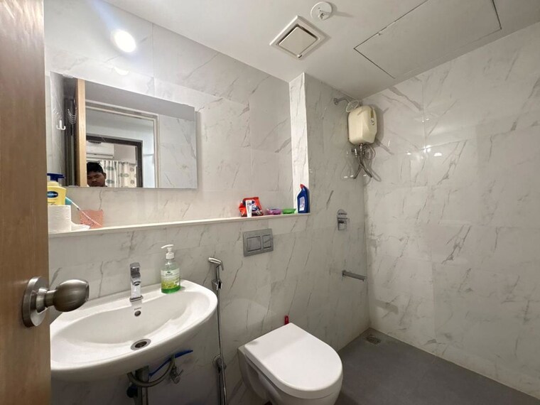 Bathroom, lodha-codename-premier 2.5 Bedroom 759 Sq.Ft. Apartment In Dombivli East Thane 10501219