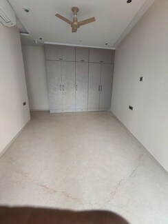 2 BHK Apartment For Sale in Man Opus
