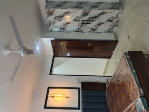 Furnished Amenities in 1 BHK Builder Floor at Sainik Farm – for Rent
