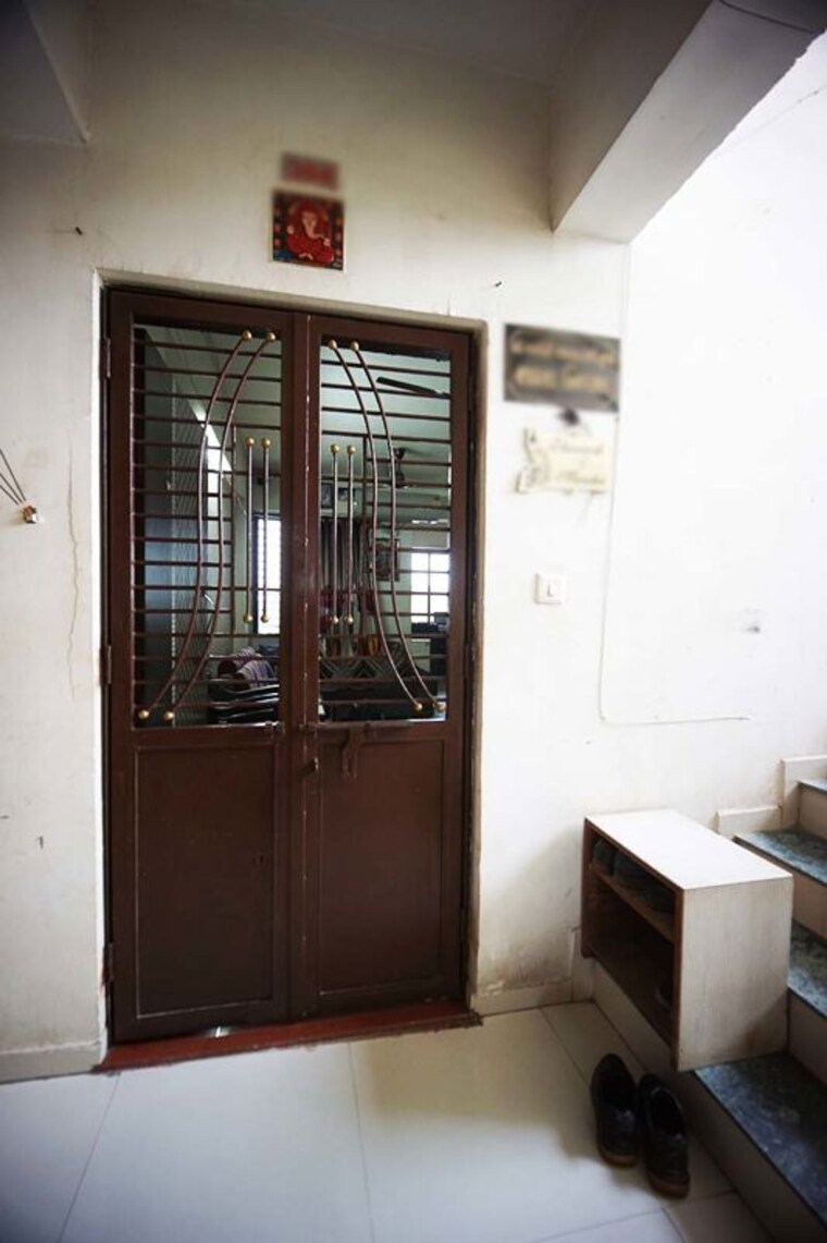 Room, ranip 2 Bedroom 130 Sq.Yd. Apartment In Ranip Ahmedabad 10501259