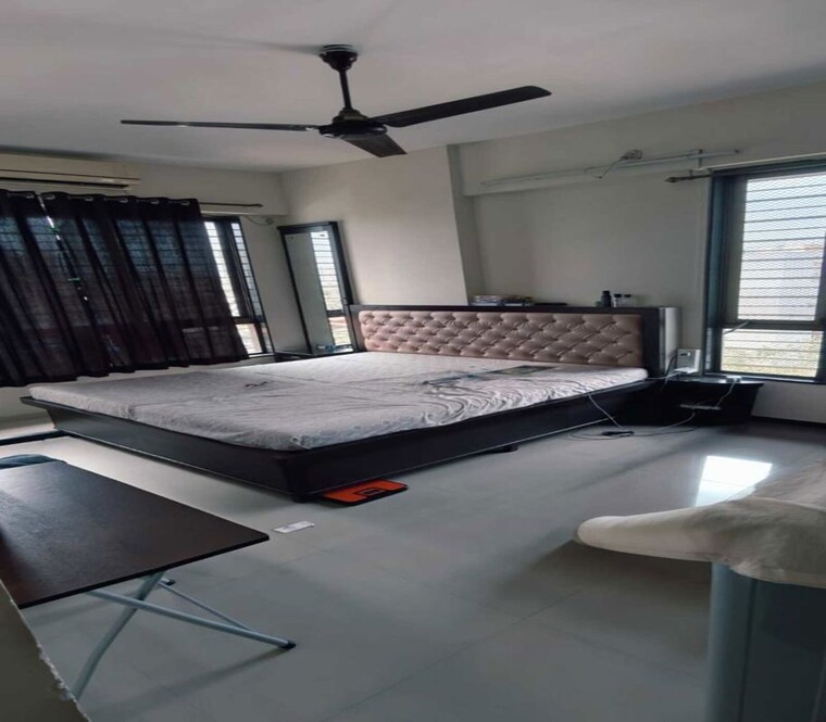 Bedroom, dadar west 2 Bedroom 800 Sq.Ft. Apartment In Dadar West Mumbai 10501278
