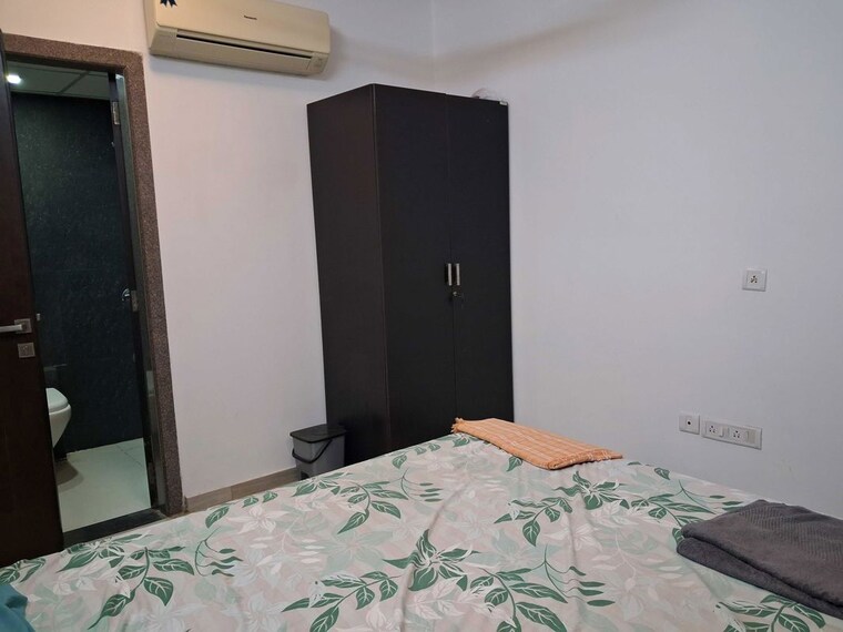 Bedroom, lalani-grandeur 3 Bedroom 932 Sq.Ft. Apartment In Goregaon East Mumbai 10501234