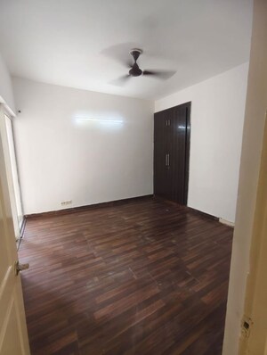 2 BHK Apartment For Sale in Paras Tierea, Sector 137