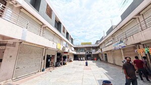  Shop – Exterior View View at Chiloda - for Sale