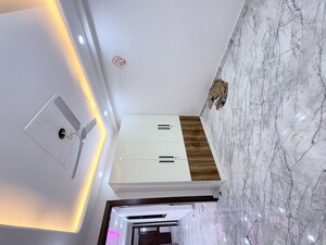 Furnished Amenities in 3 BHK Builder Floor at Khirki Extension – for Sale