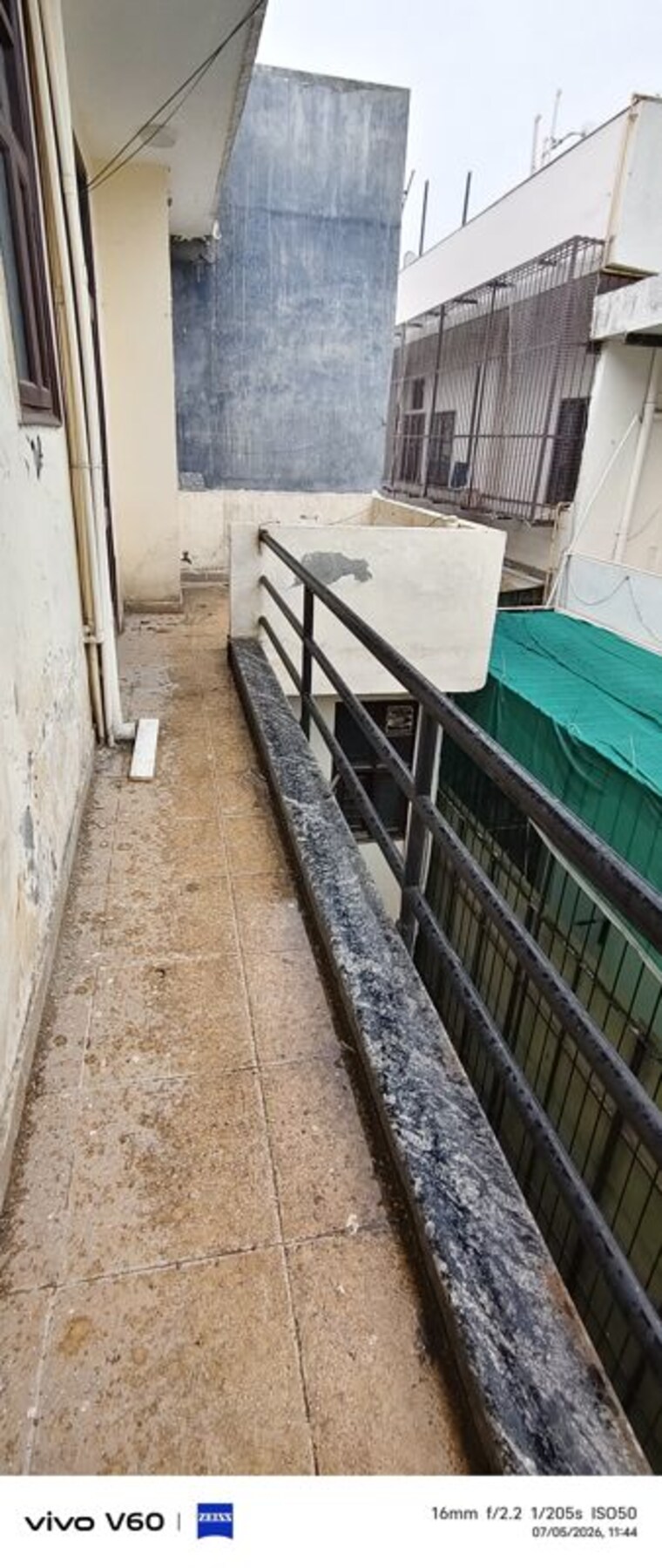 Balcony, sector 41 1 Bedroom 180 Sq.Mt. Independent House In Sector 41 Noida 10501338