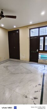1 BHK 180 Sq.Mt. Independent House in Sector 41