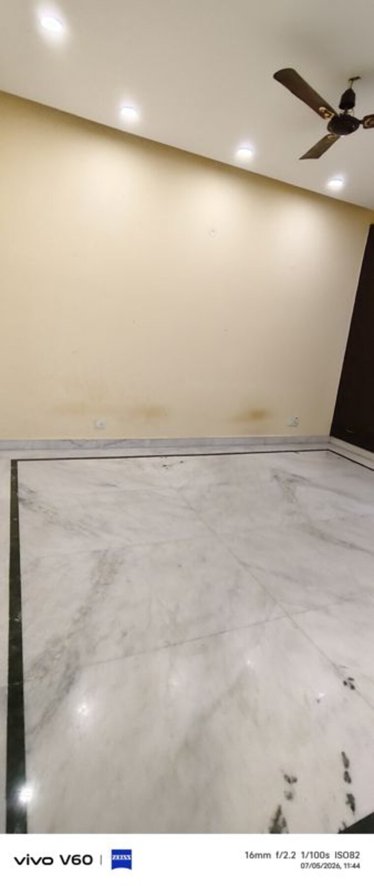 Room, sector 41 1 Bedroom 180 Sq.Mt. Independent House In Sector 41 Noida 10501338