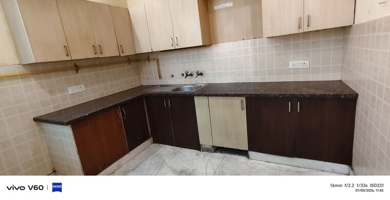 Kitchen, sector 41 1 Bedroom 180 Sq.Mt. Independent House In Sector 41 Noida 10501338