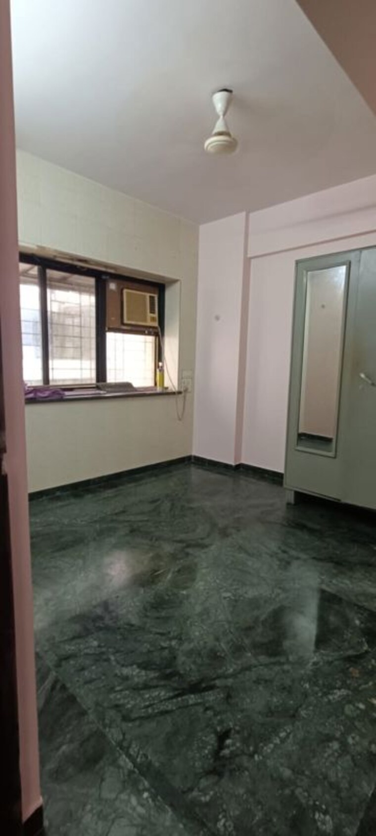 Room, everest-gardens-chs 2 Bedroom 650 Sq.Ft. Apartment In Ghatkopar East Mumbai 10501350