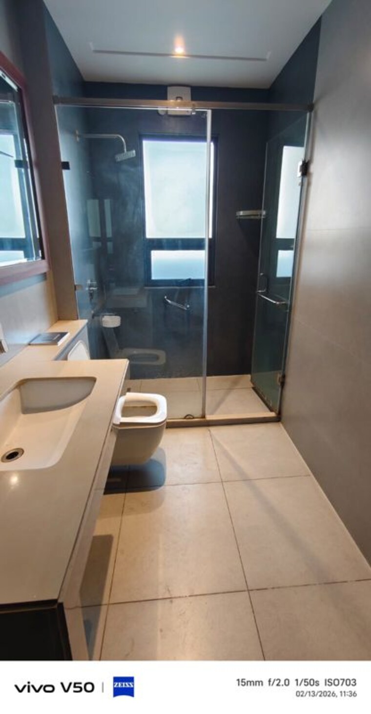 Bathroom, suncity 4 Bedroom 3200 Sq.Ft. Builder Floor In Suncity Gurgaon 10501360