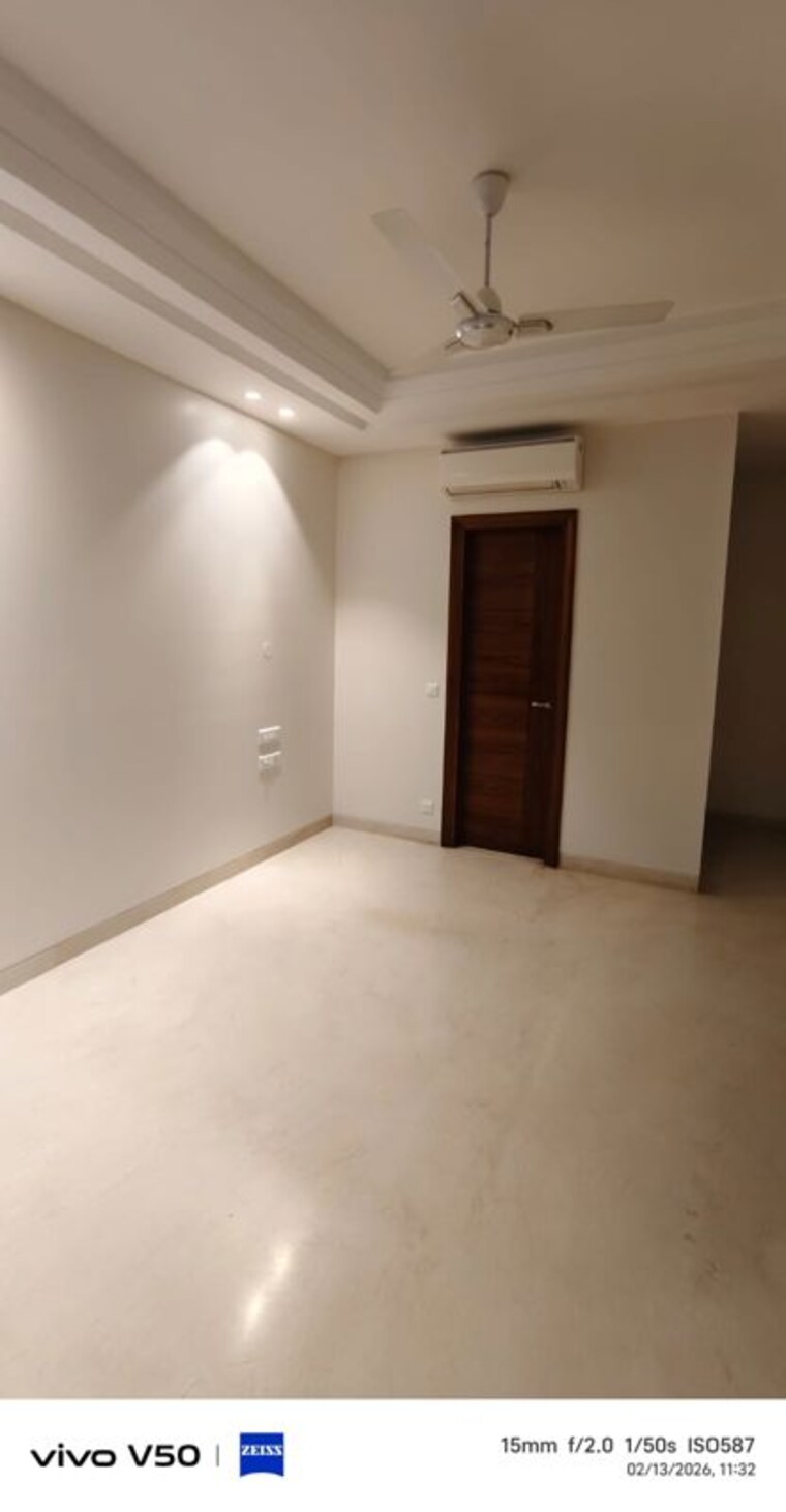 Room, suncity 4 Bedroom 3200 Sq.Ft. Builder Floor In Suncity Gurgaon 10501360